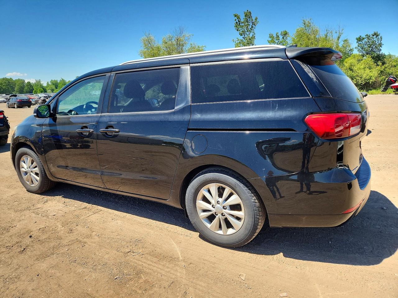 Kia Sedona Lx