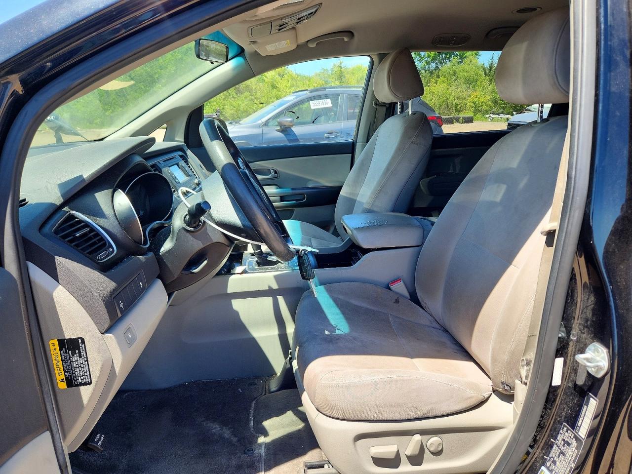 Kia Sedona Lx
