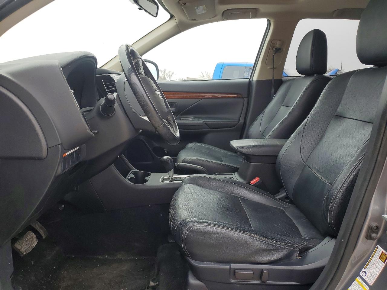 Mitsubishi Outlander Se