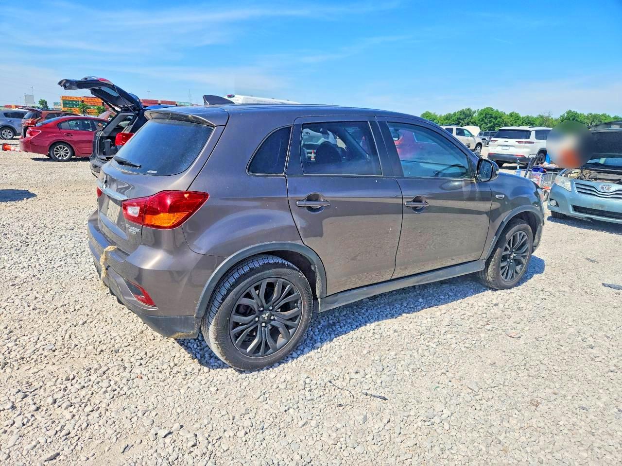 Mitsubishi Outlander Es