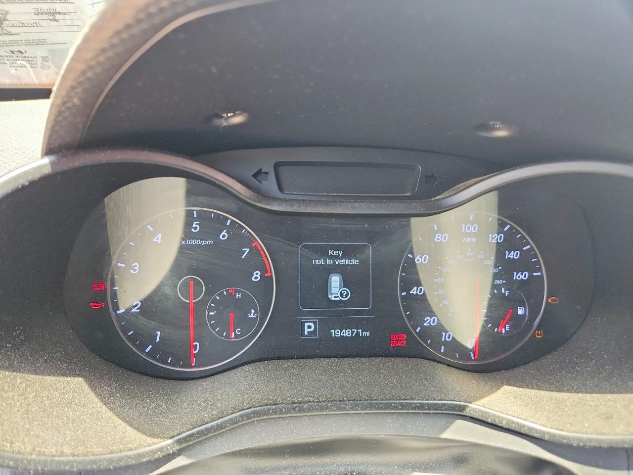 Hyundai VELOSTER Turbo