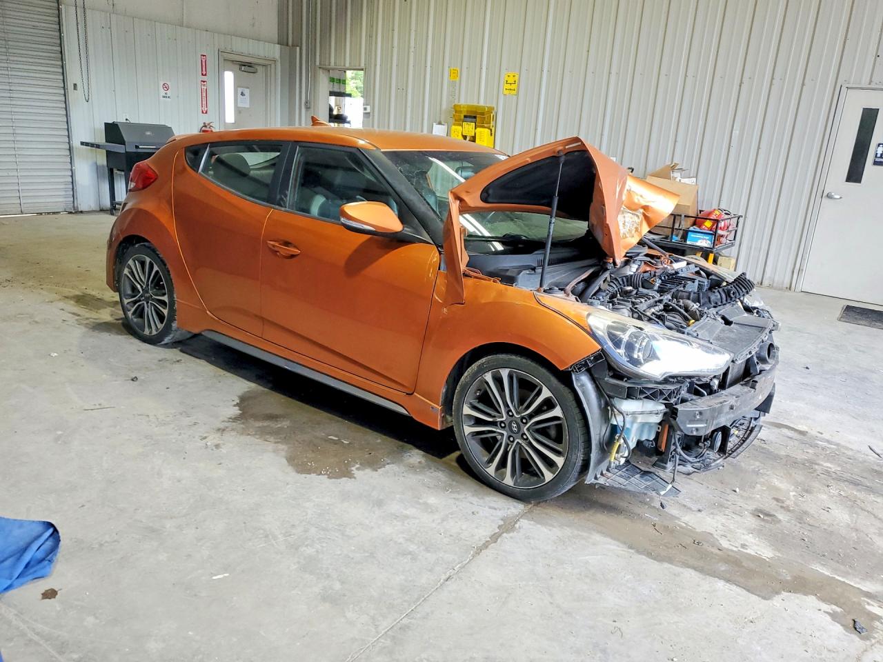 Hyundai VELOSTER Turbo