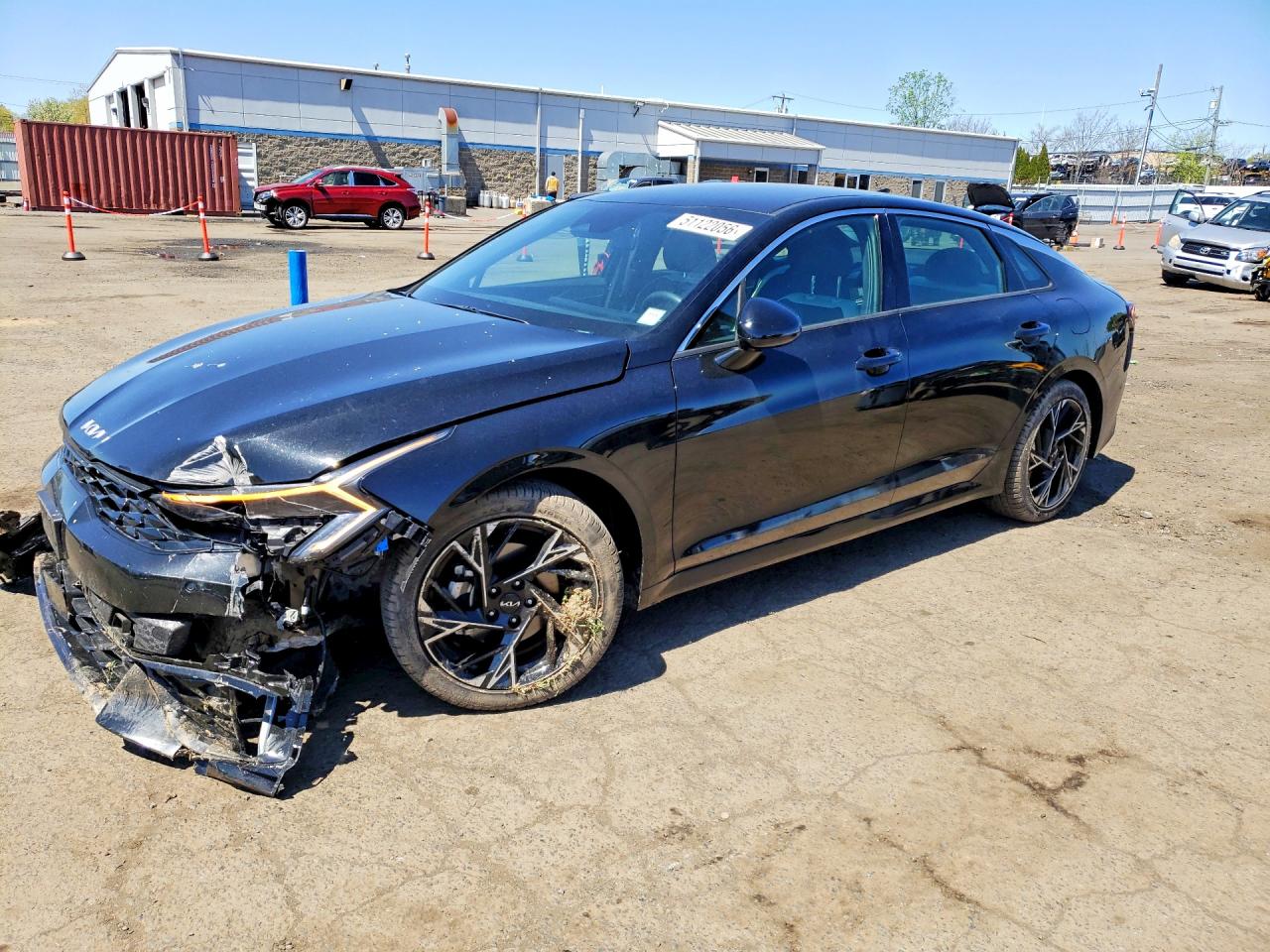 Salvage Kia K5 Image