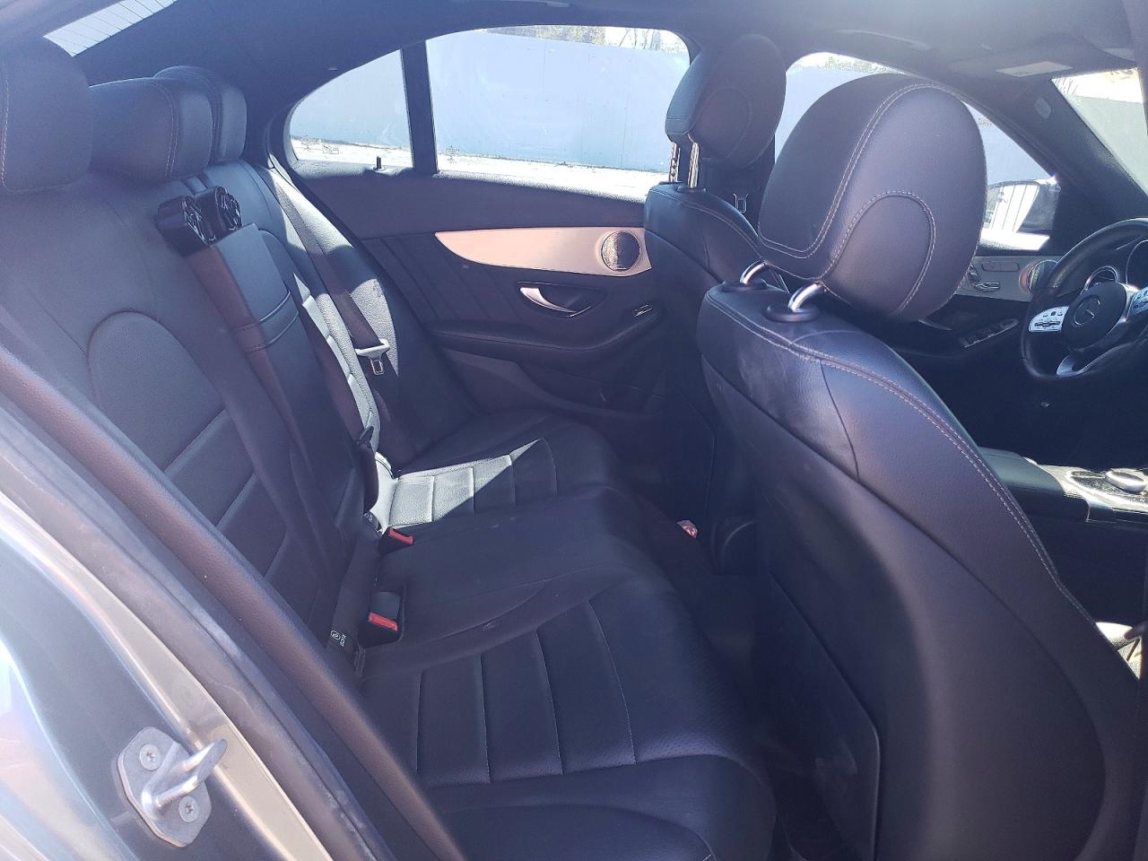 Mercedes-Benz C-Class 300