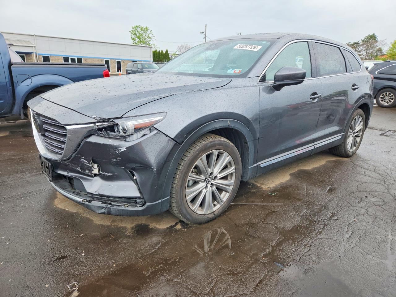 Salvage Mazda Cx Image