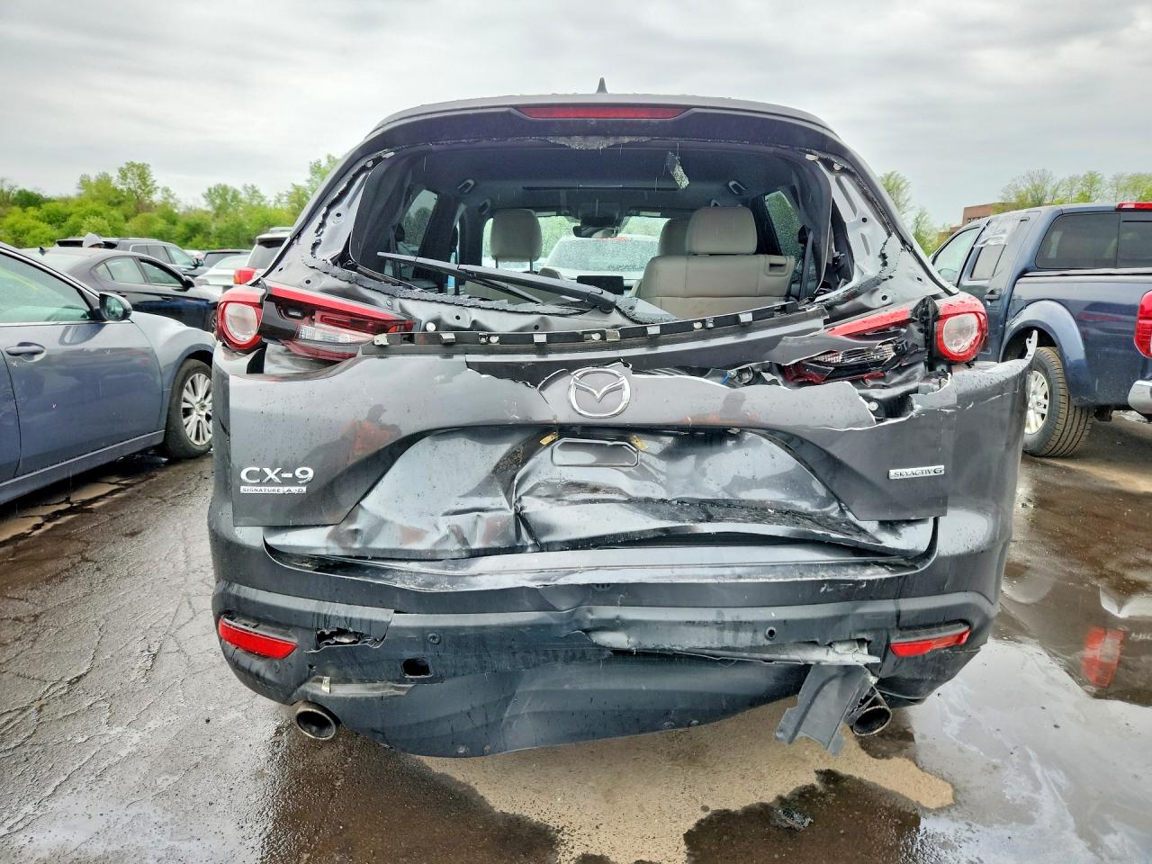 Mazda Cx Signature