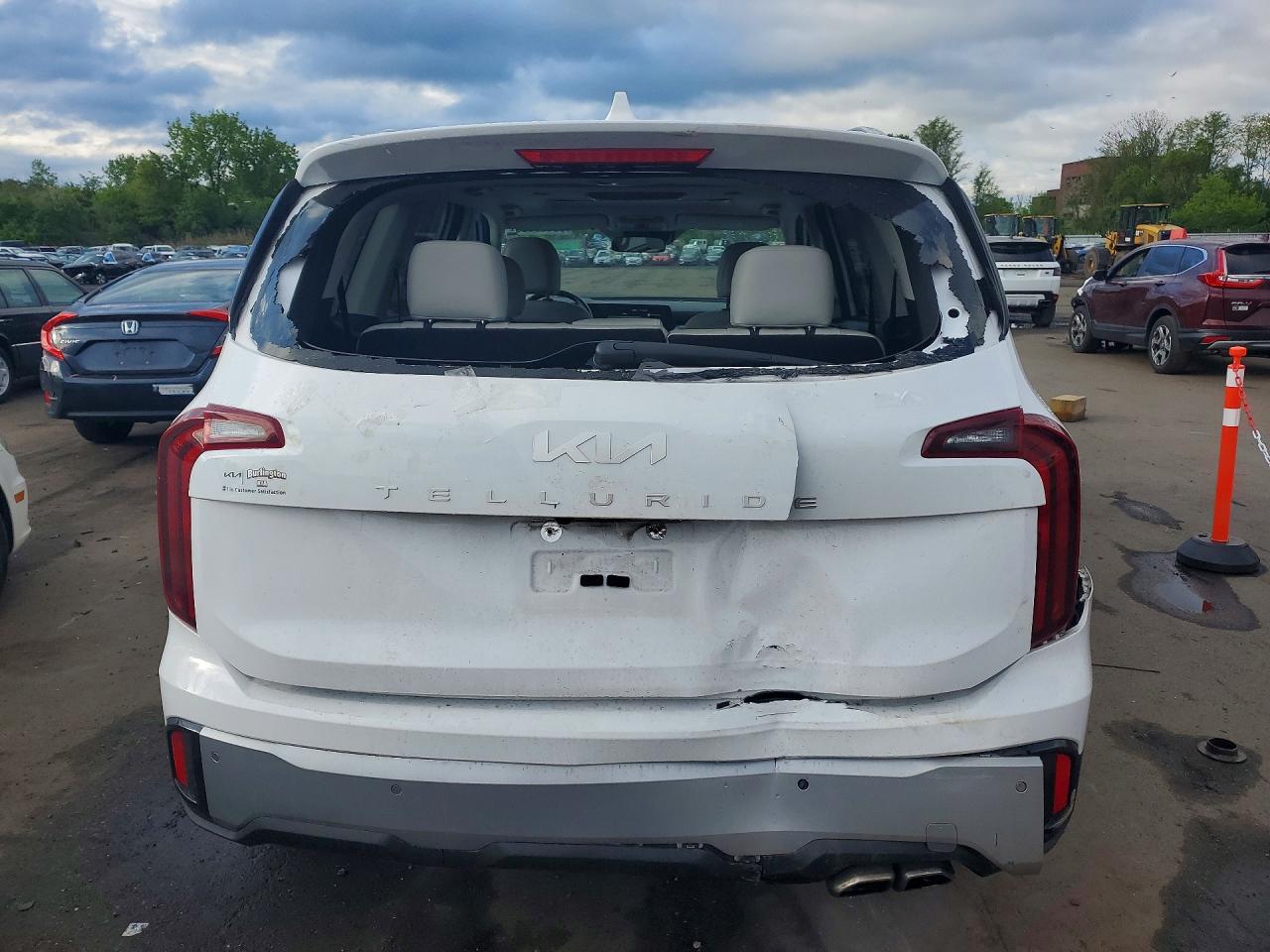 Kia Telluride S