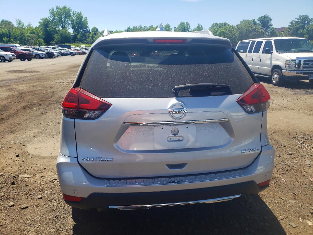 Nissan Rogue Sv