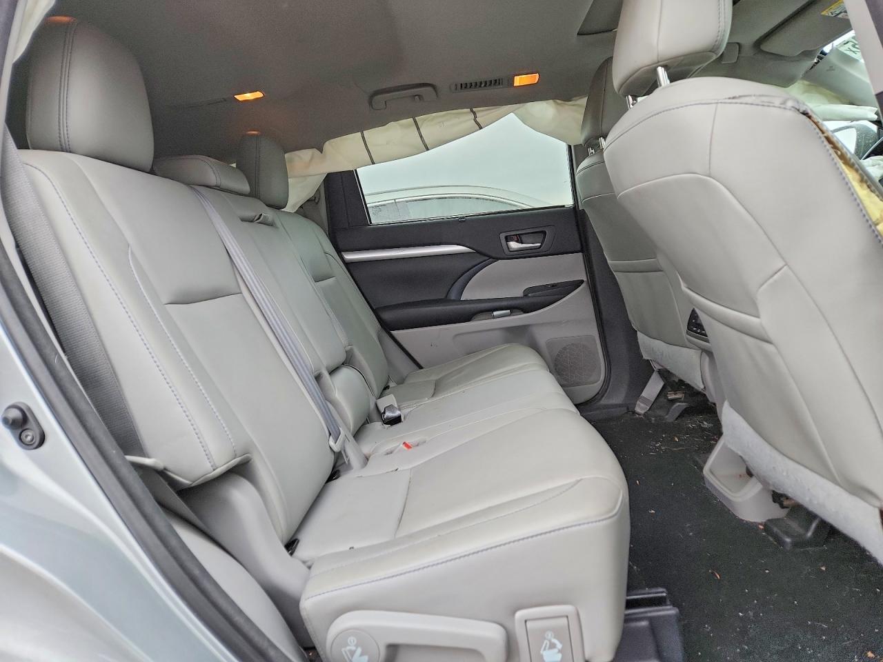 Toyota Highlander Xle