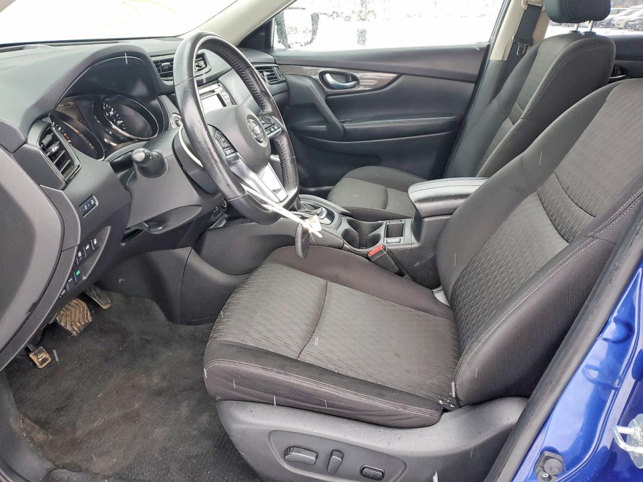 Nissan Rogue Sv