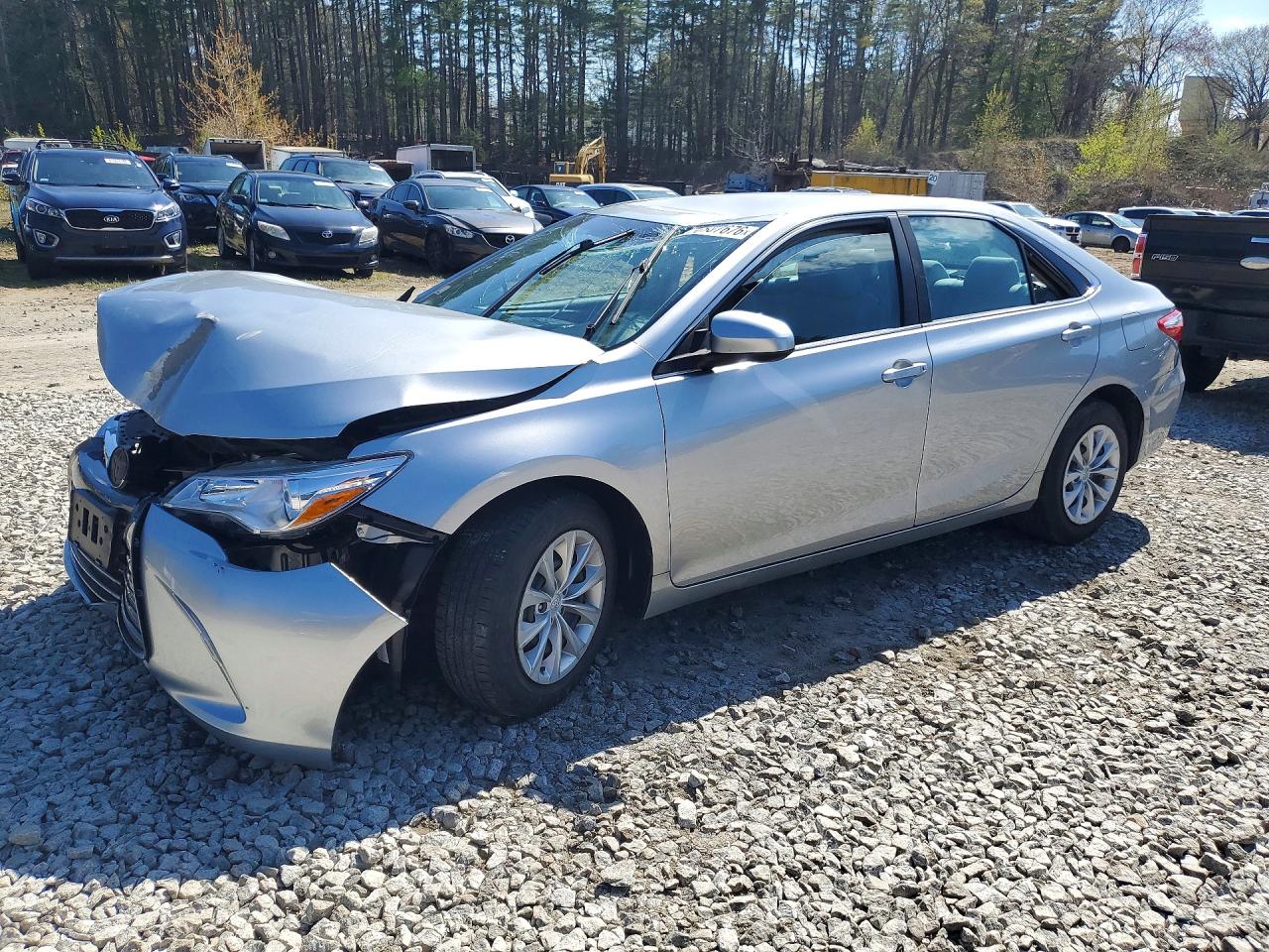 Salvage Toyota Camry Image