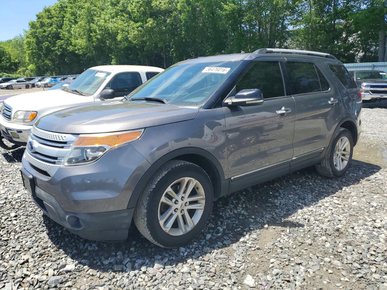Salvage Ford Explorer Image
