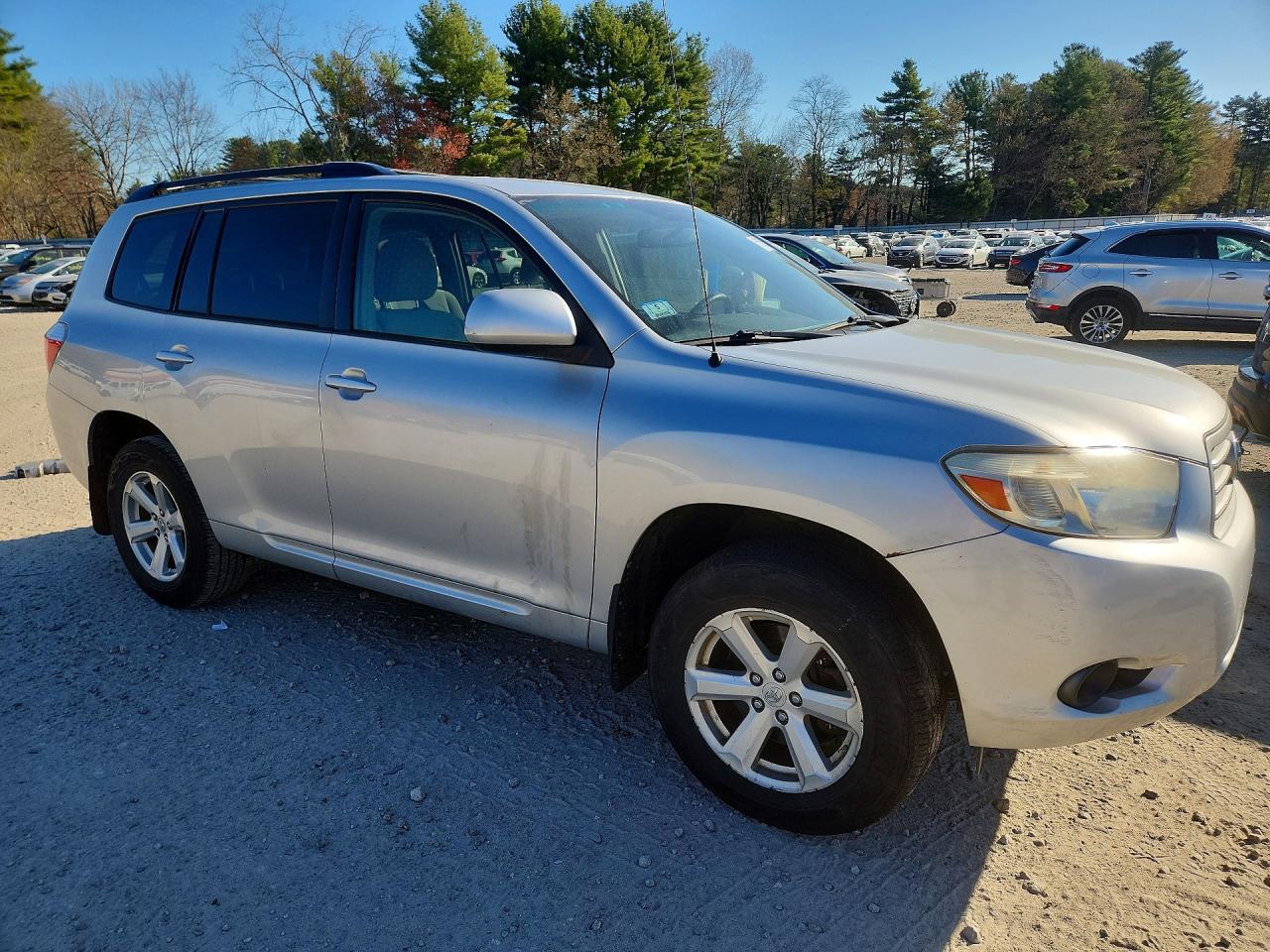 Toyota Highlander Base