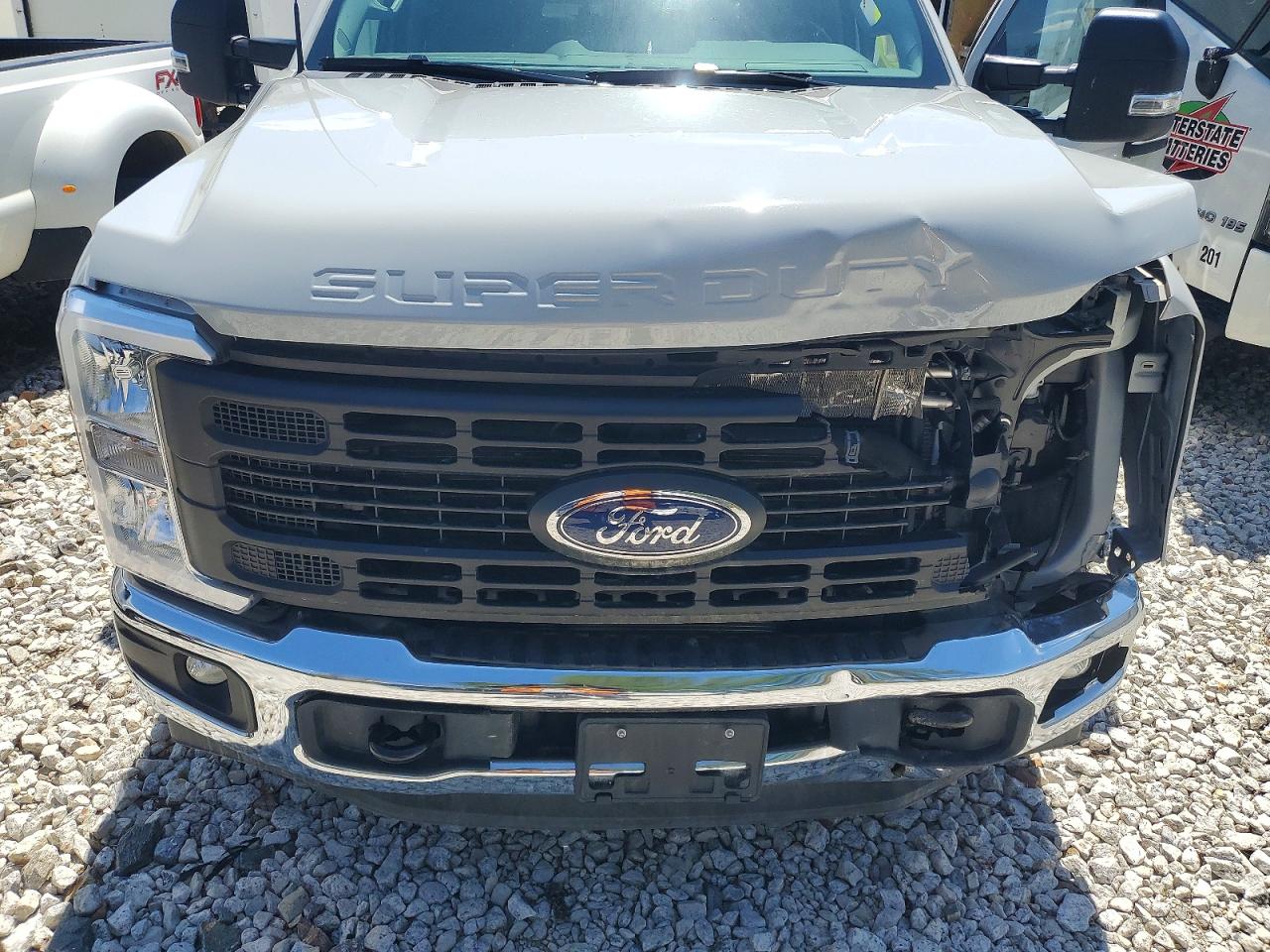 Ford F-350 Super Duty