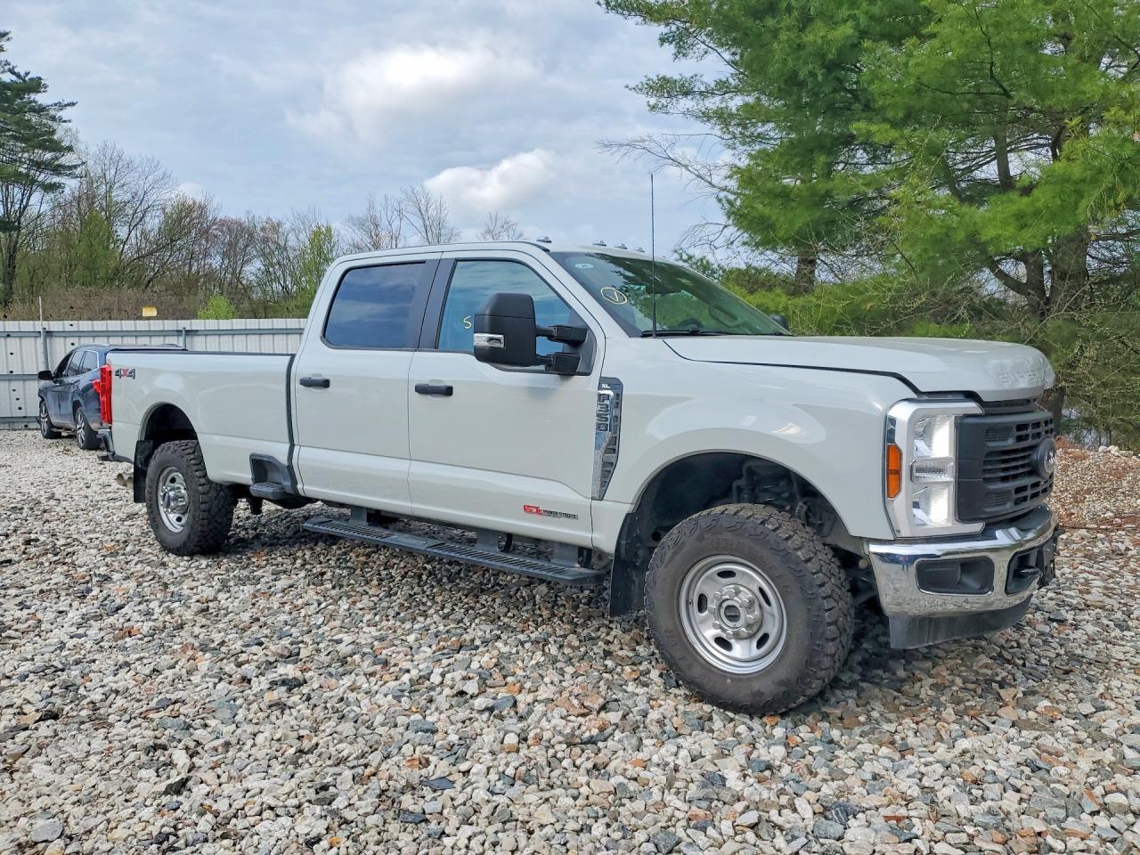 Ford F-350 Super Duty
