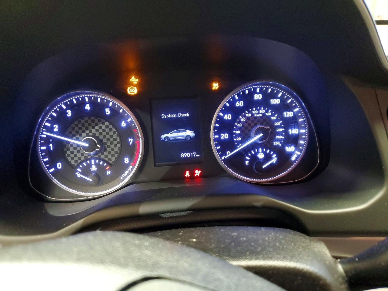 Hyundai ELANTRA Sel