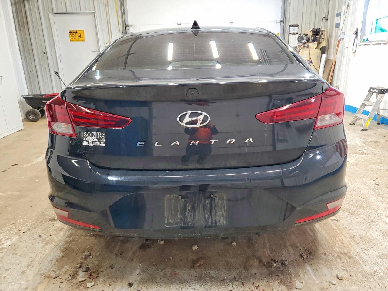 Hyundai ELANTRA Sel