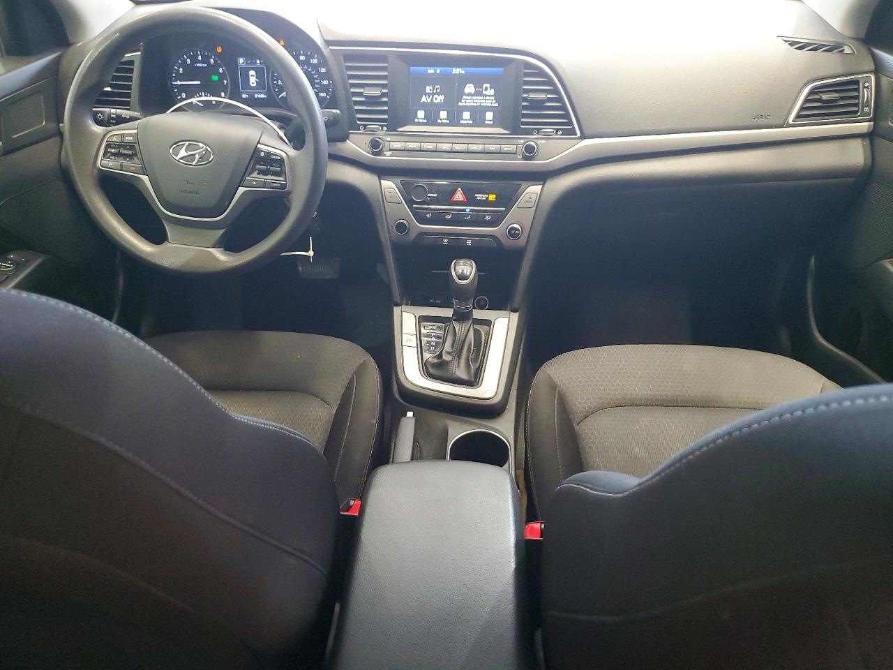 Hyundai ELANTRA Sel