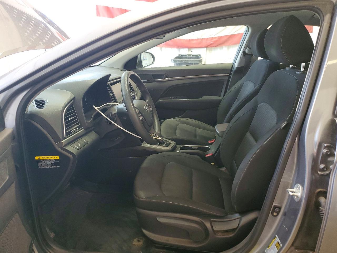 Hyundai ELANTRA Sel