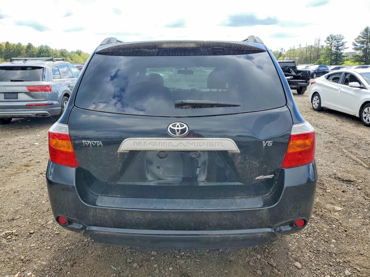Toyota Highlander Base