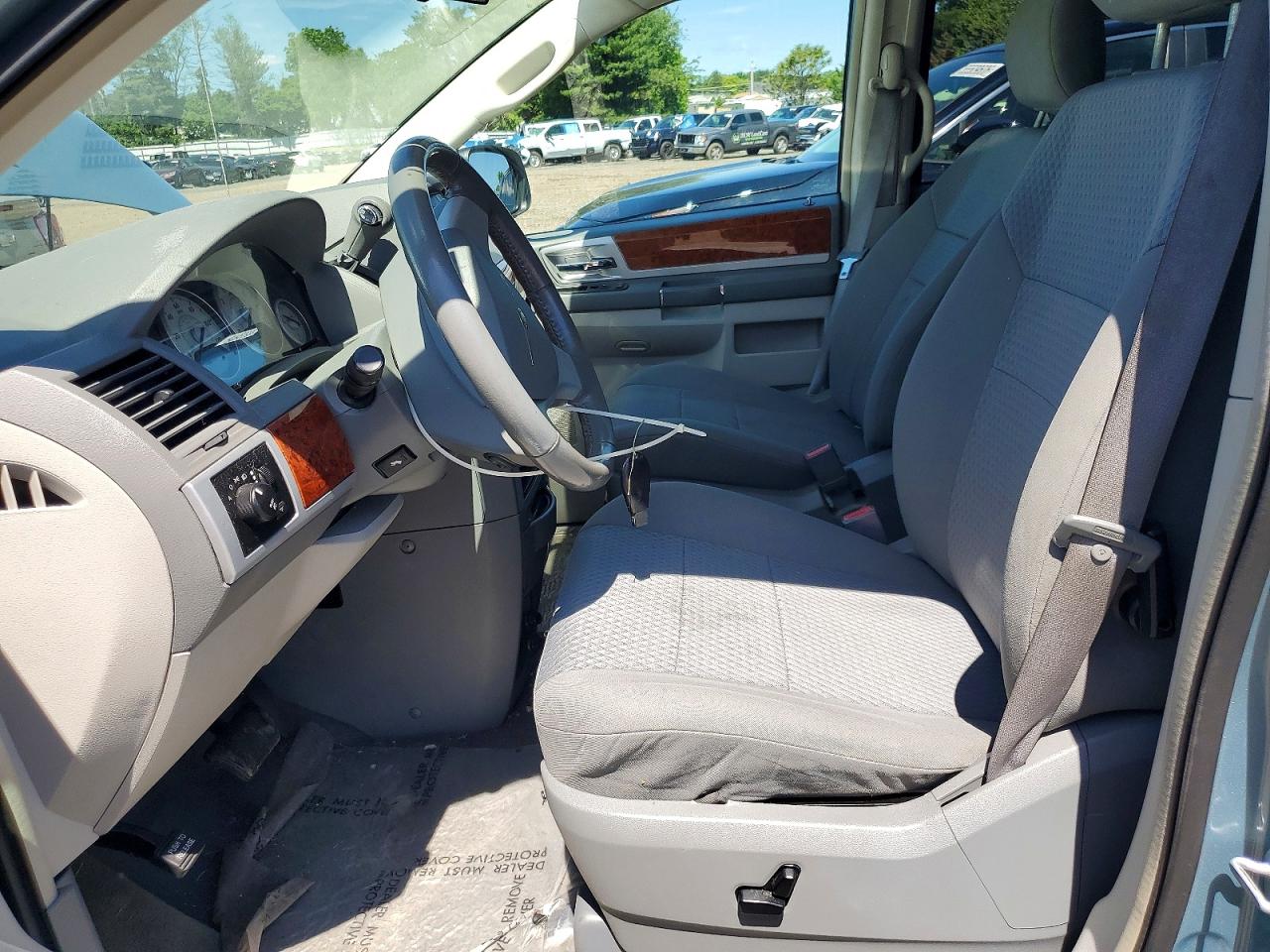 Chrysler Minivan Touring