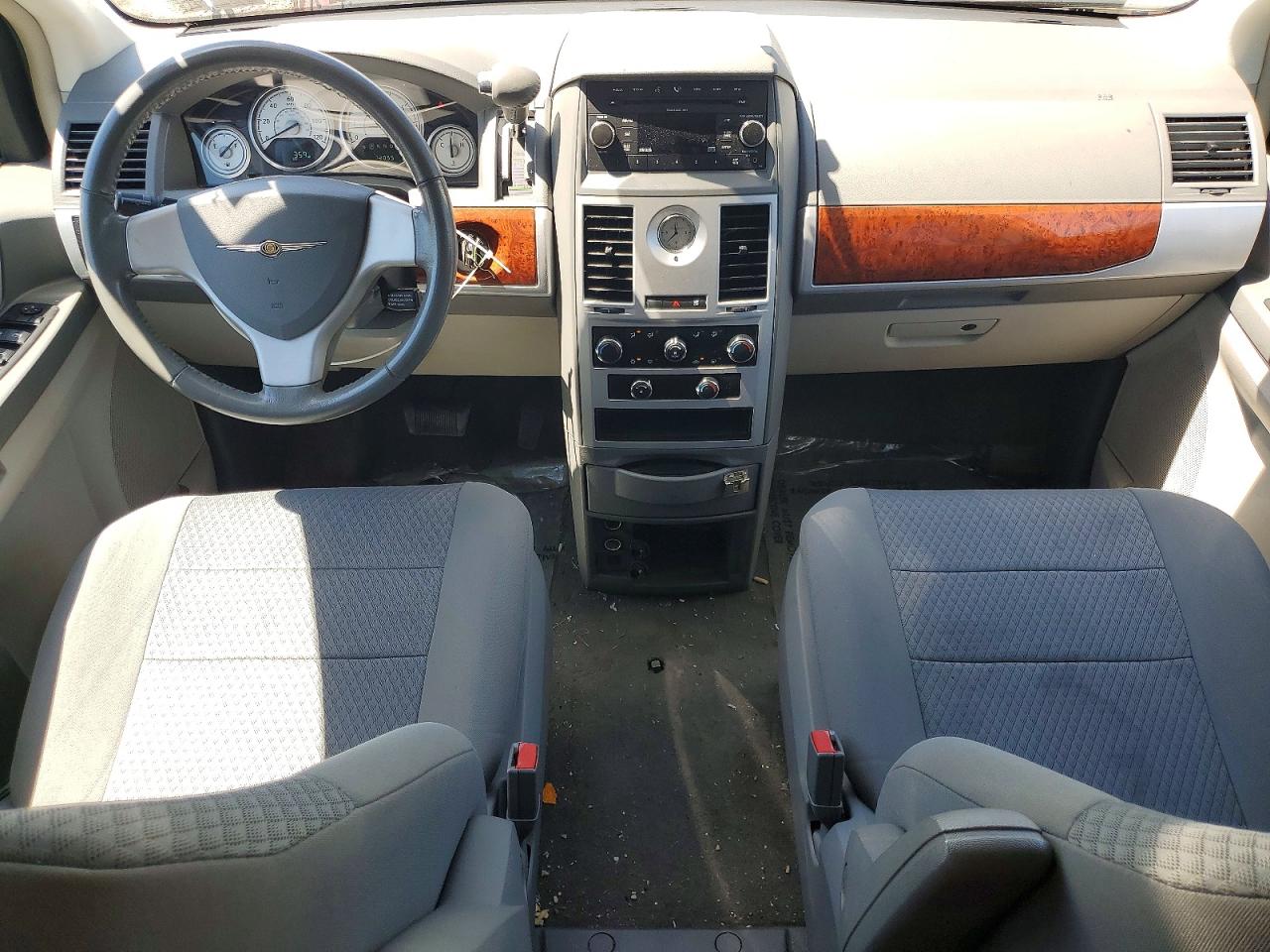 Chrysler Minivan Touring