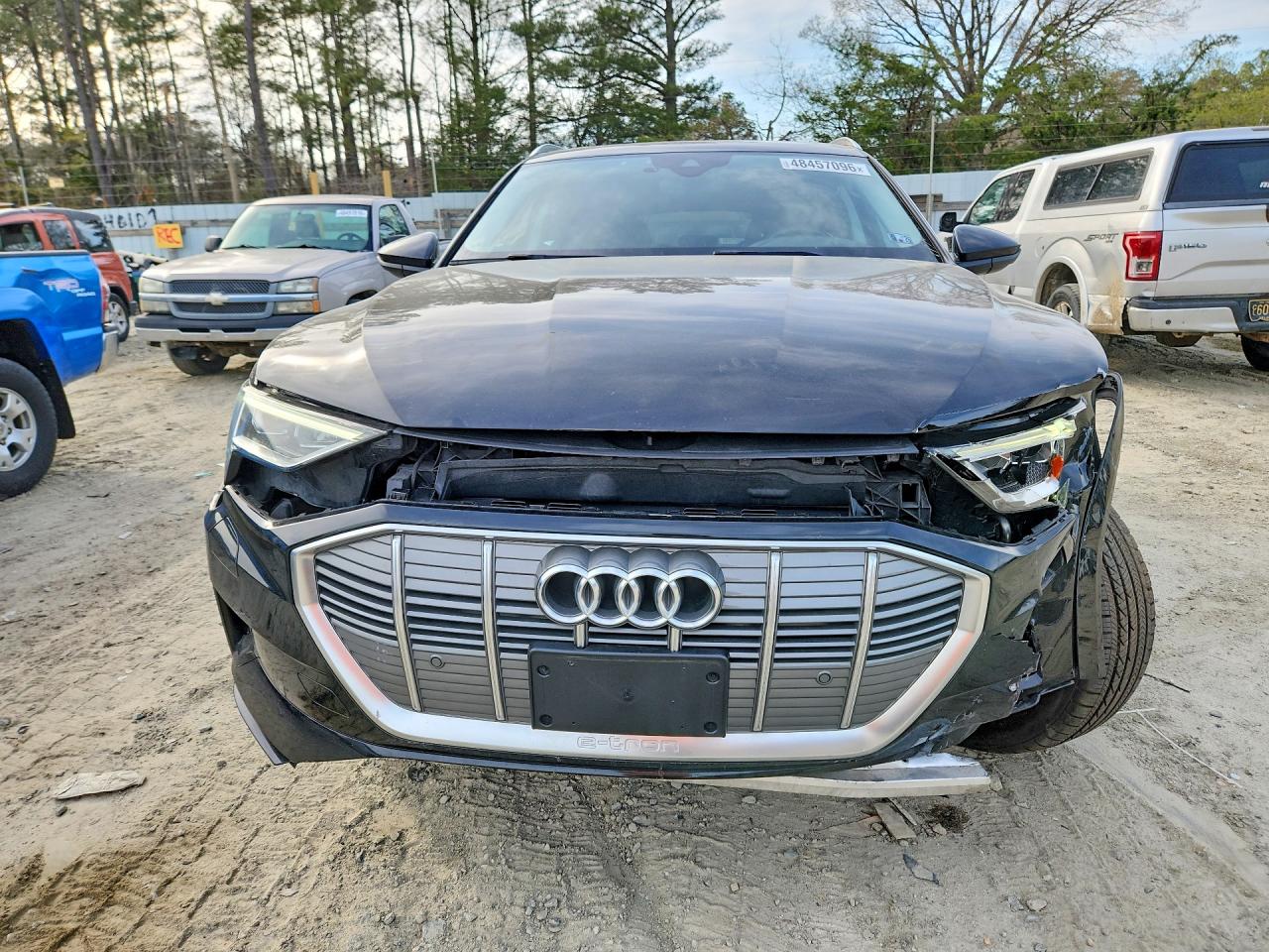 Audi e-tron Premium