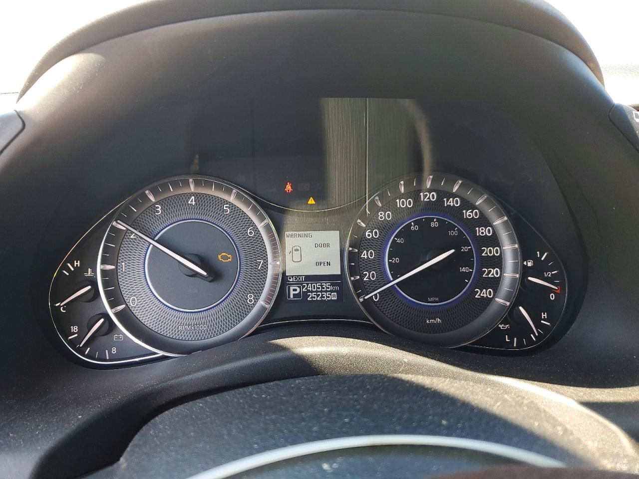 INFINITI Qx Base