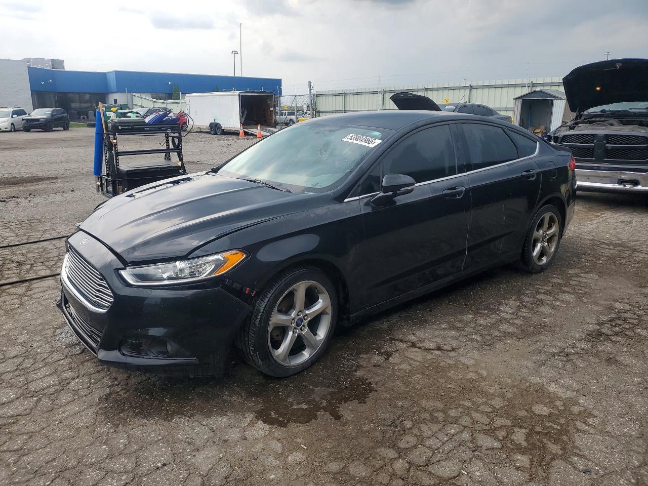Salvage Ford Fusion Image