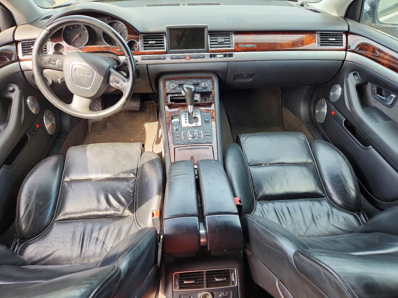 Audi A8 4.2 Quattro