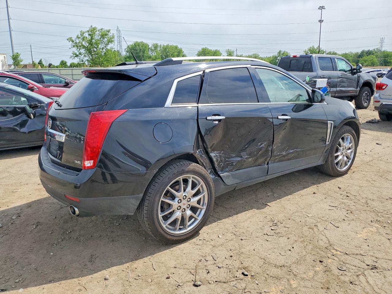 Cadillac SRX Performance Collection
