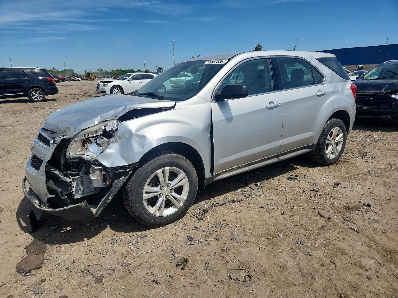 Salvage Chevrolet Equinox Image