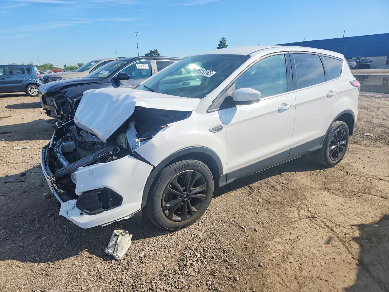 Salvage Ford Escape Image