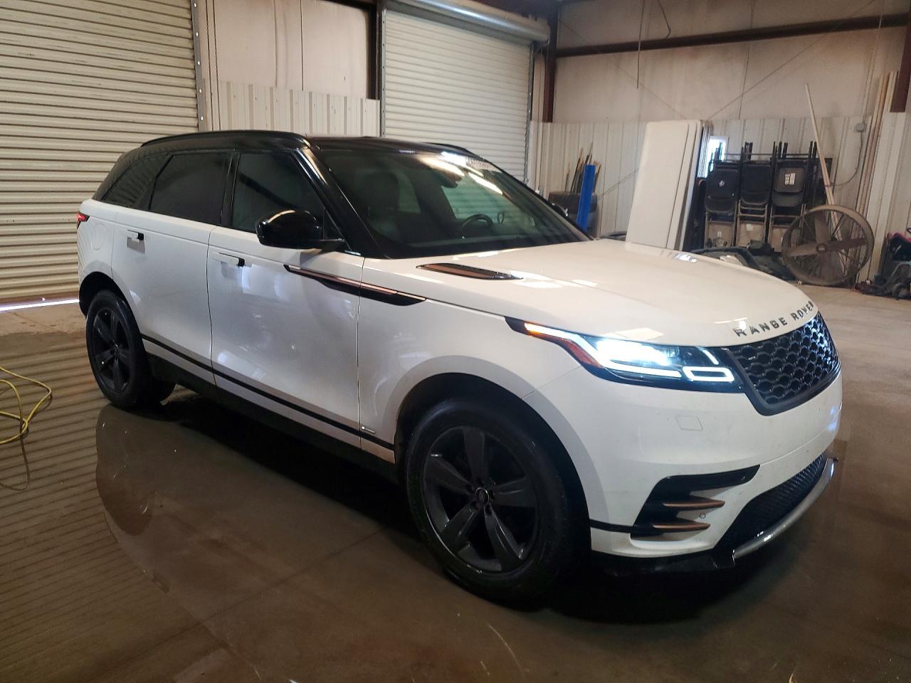 Land Rover Range Rover R-dynamic S