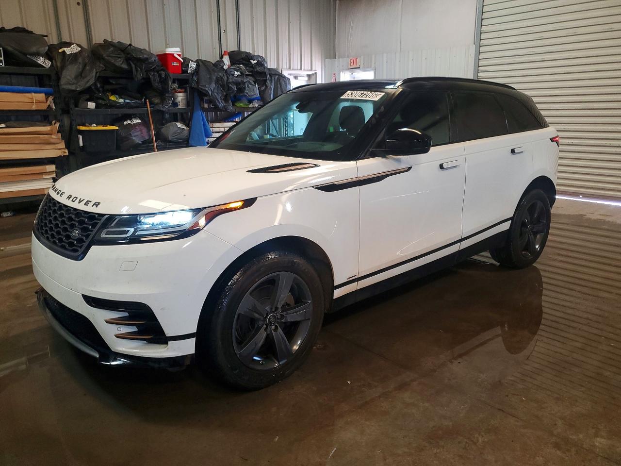 Salvage Land Rover Range Rover Image