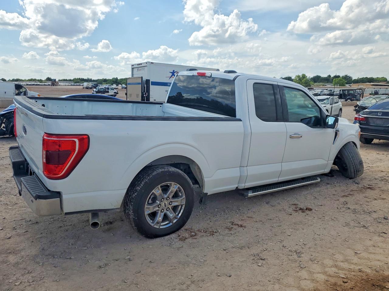 Ford F-150 Super Cab