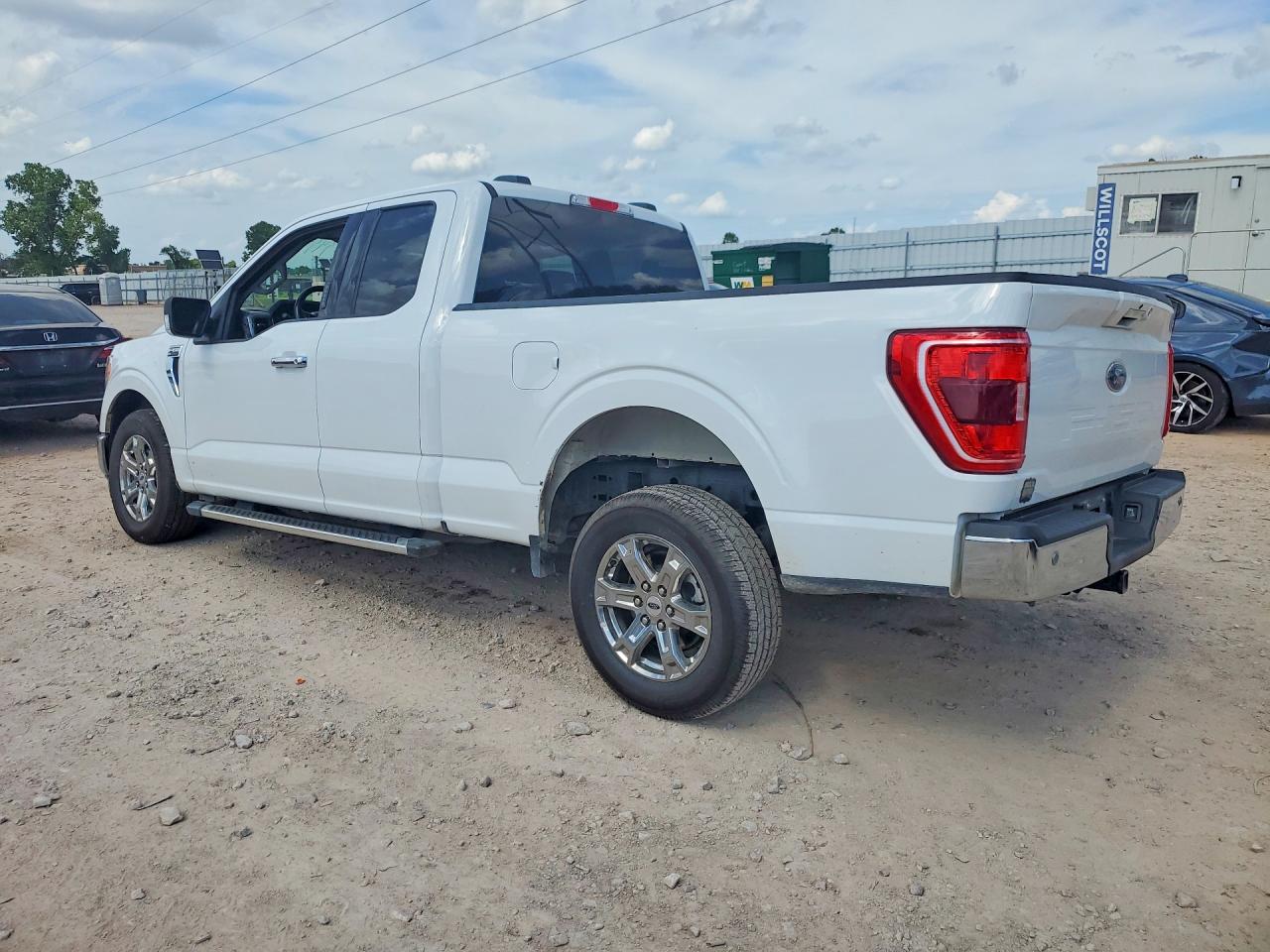 Ford F-150 Super Cab