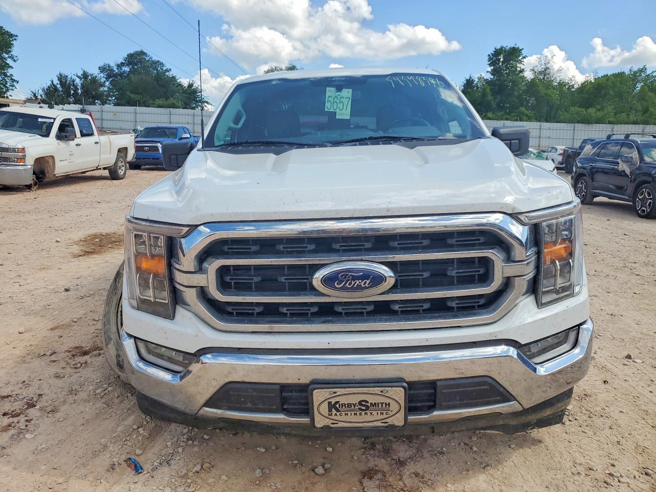 Ford F-150 Super Cab