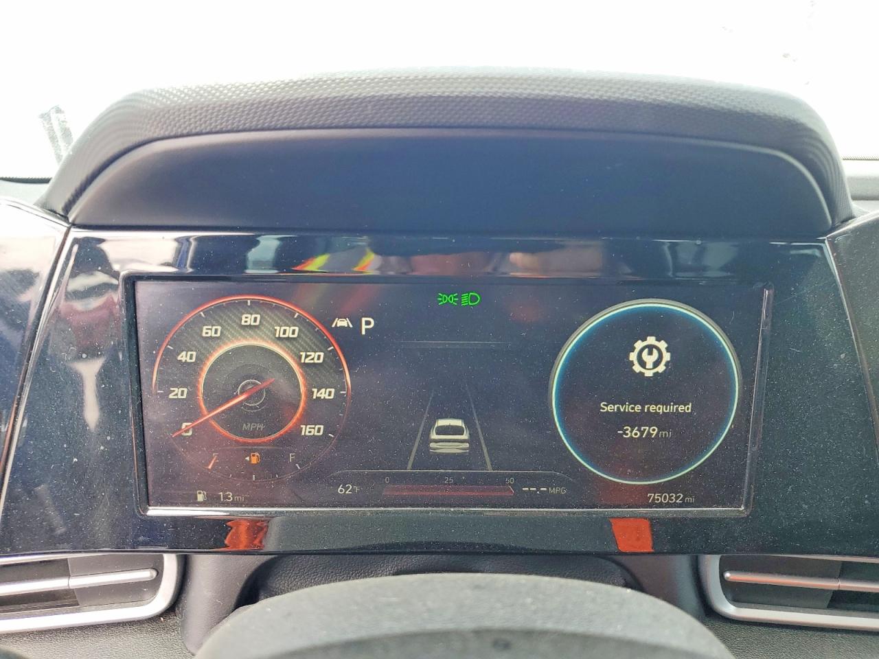 Hyundai ELANTRA Sel
