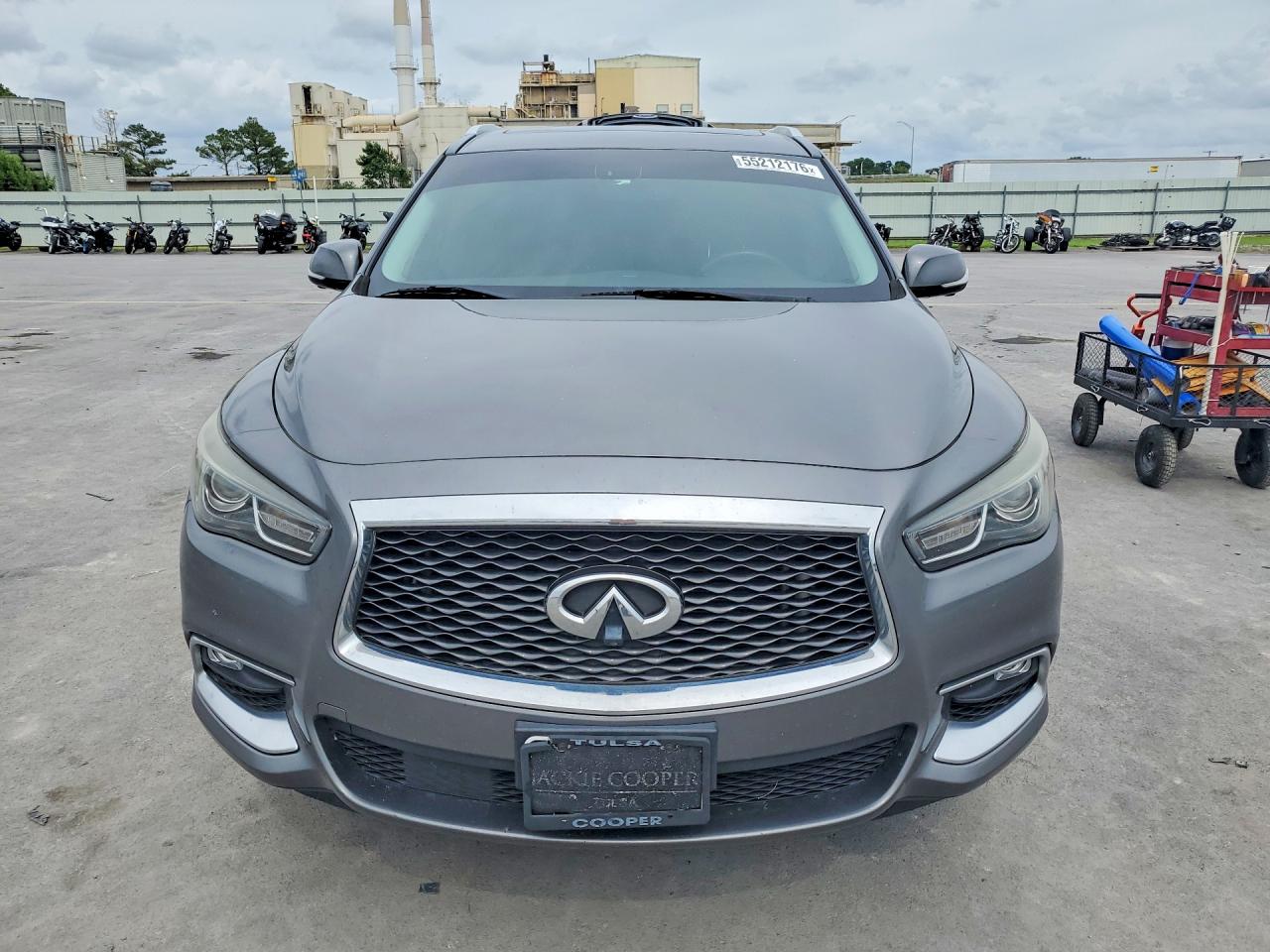 INFINITI Qx Base