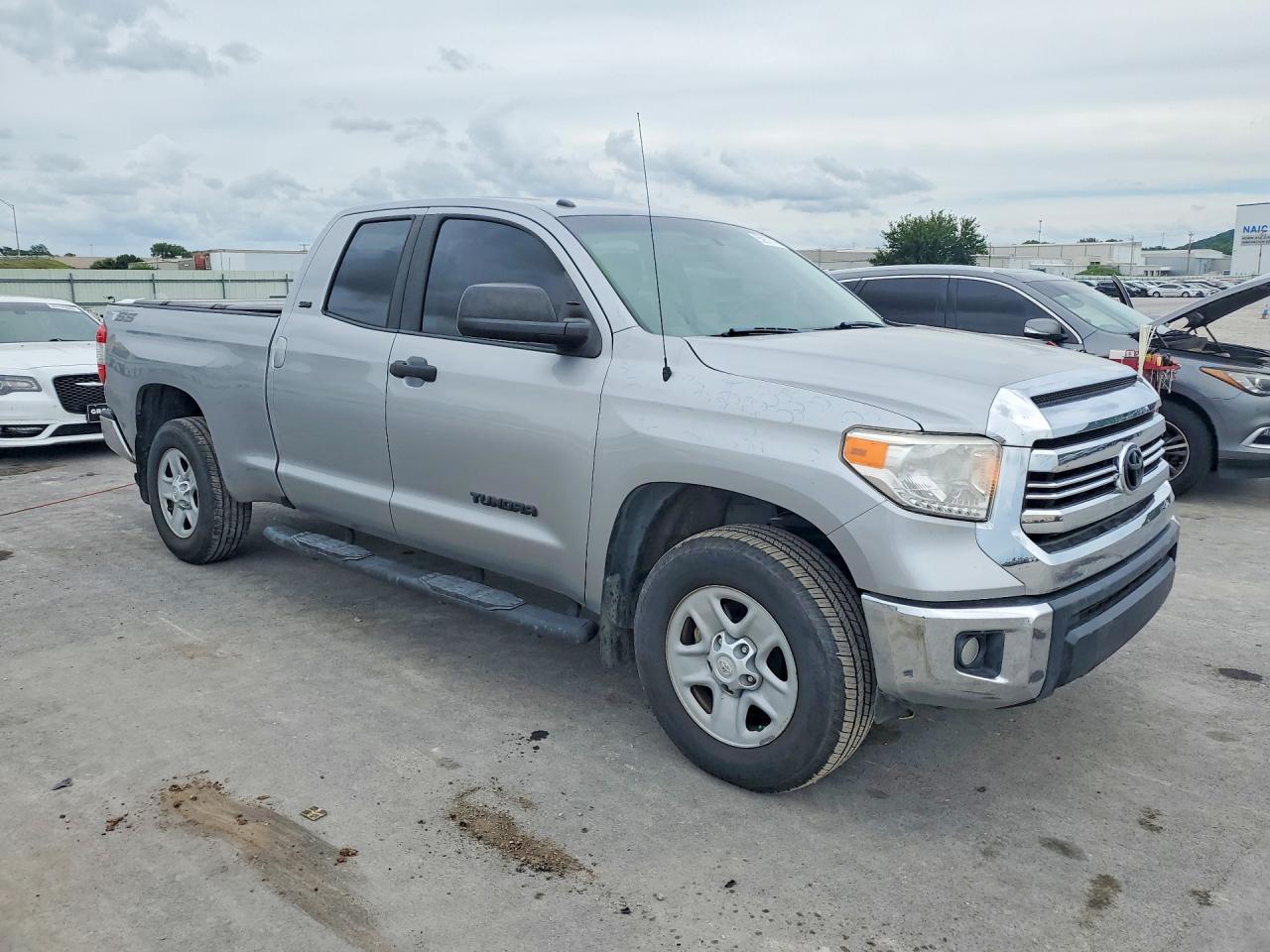 Toyota Tundra Sr5