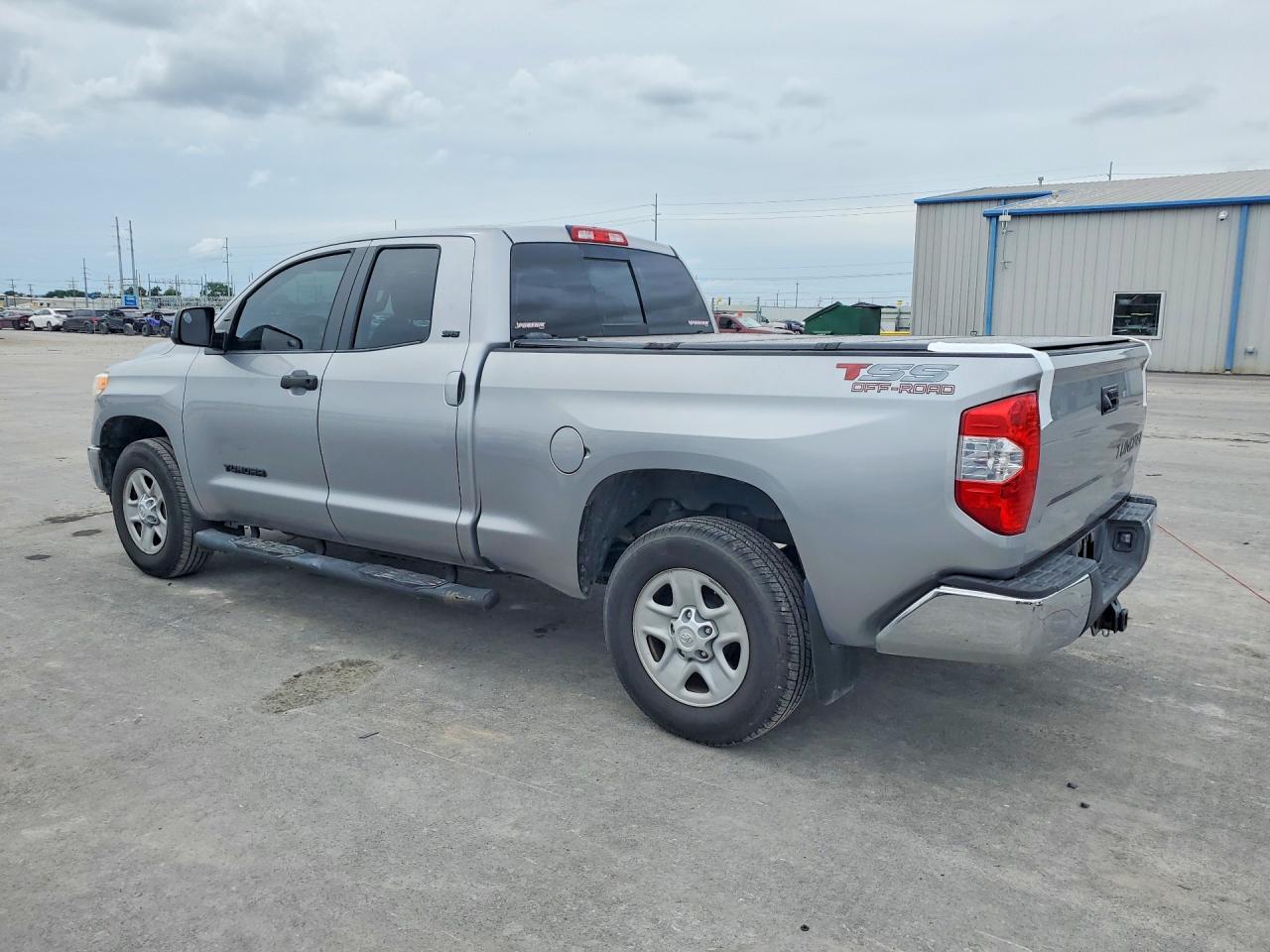 Toyota Tundra Sr5