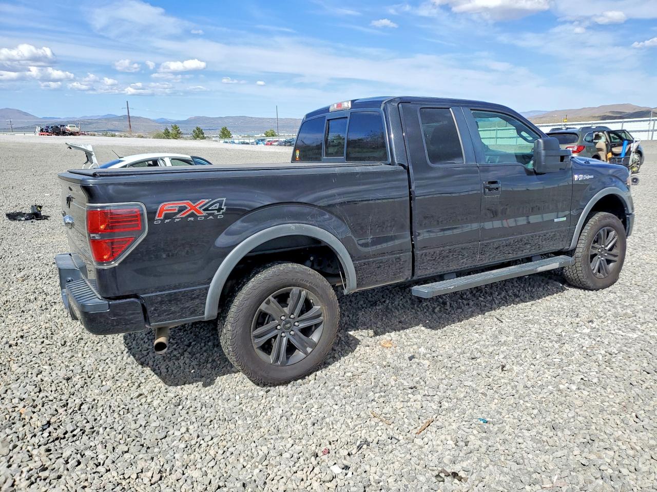 Ford F-150 Super Cab