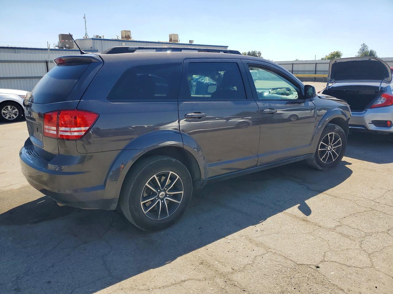 Dodge Journey Se