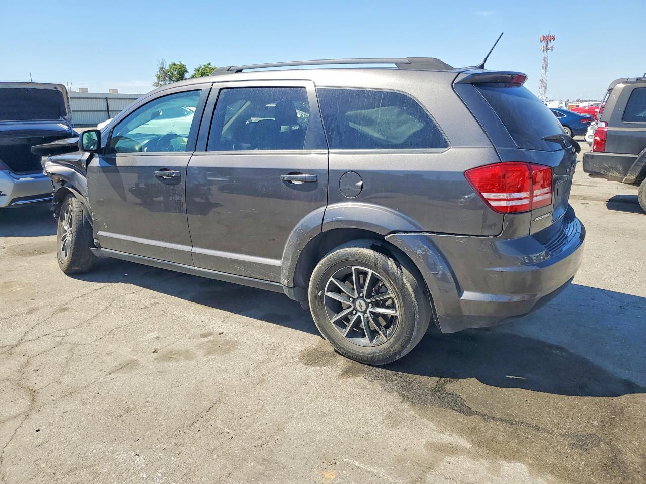 Dodge Journey Se