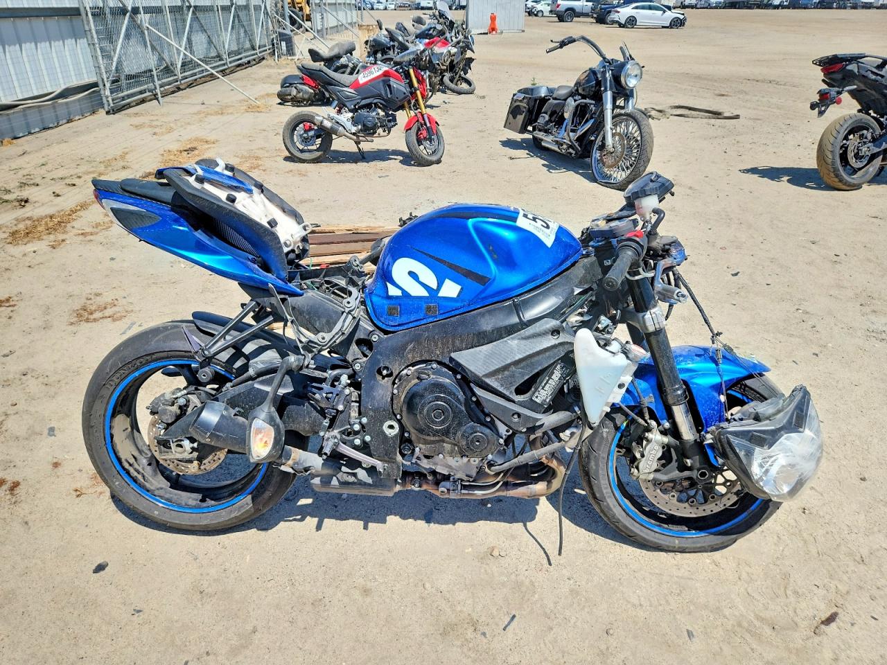 Salvage Suzuki Gsxr600 Image