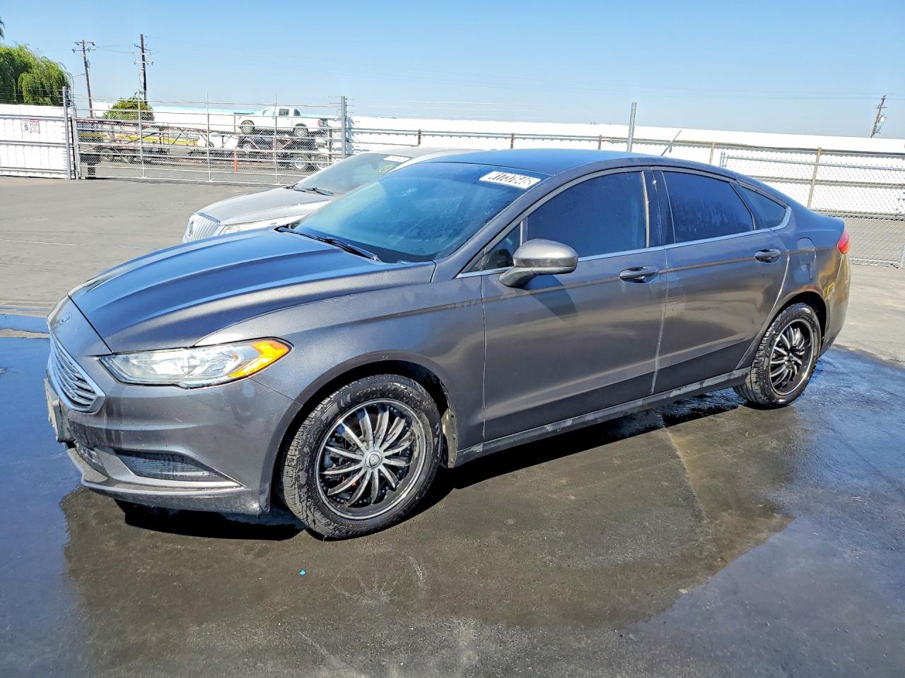 Salvage Ford Fusion Image