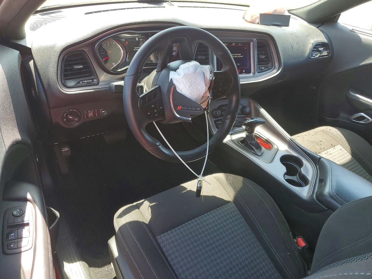 Dodge Challenger Sxt