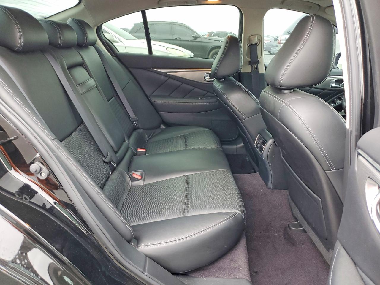 INFINITI Q50 3.0t Sport
