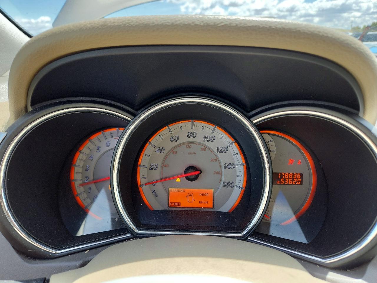 Nissan Murano S